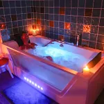 Apartment Zen Centre & Table Massage &parking *